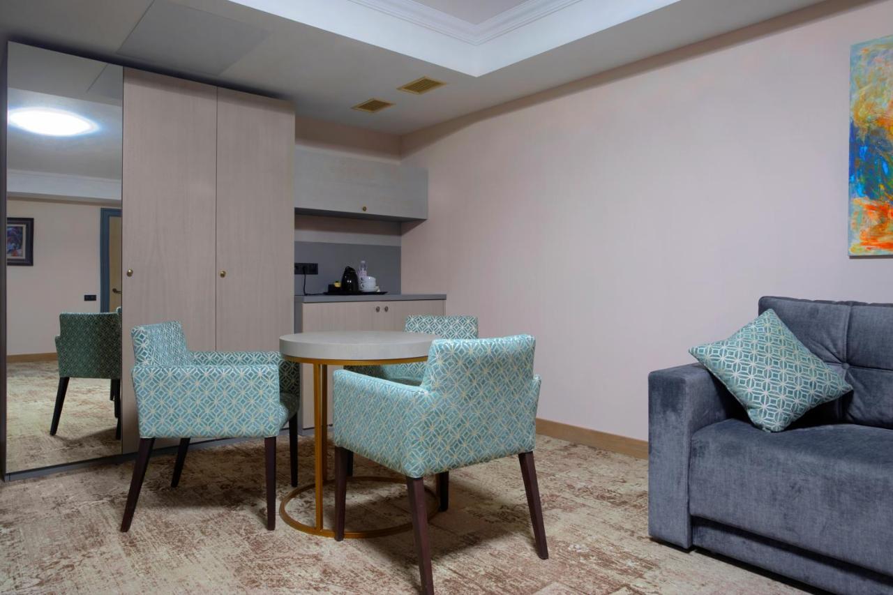 Ayvazovsky Hotel Odessa Exteriör bild