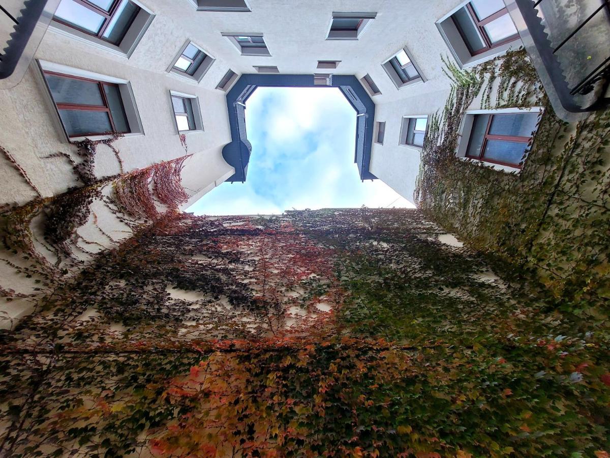Ayvazovsky Hotel Odessa Exteriör bild