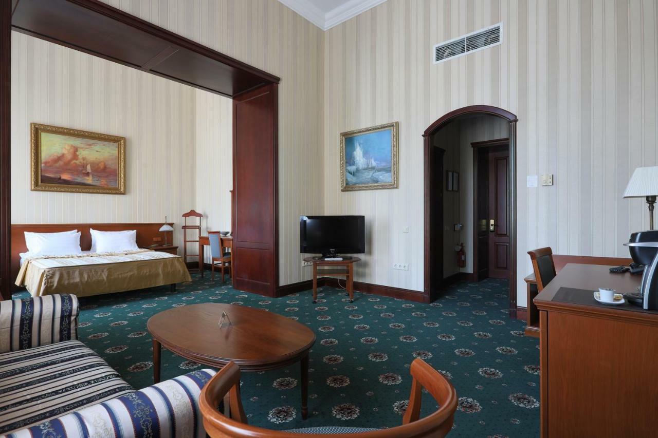 Ayvazovsky Hotel Odessa Exteriör bild